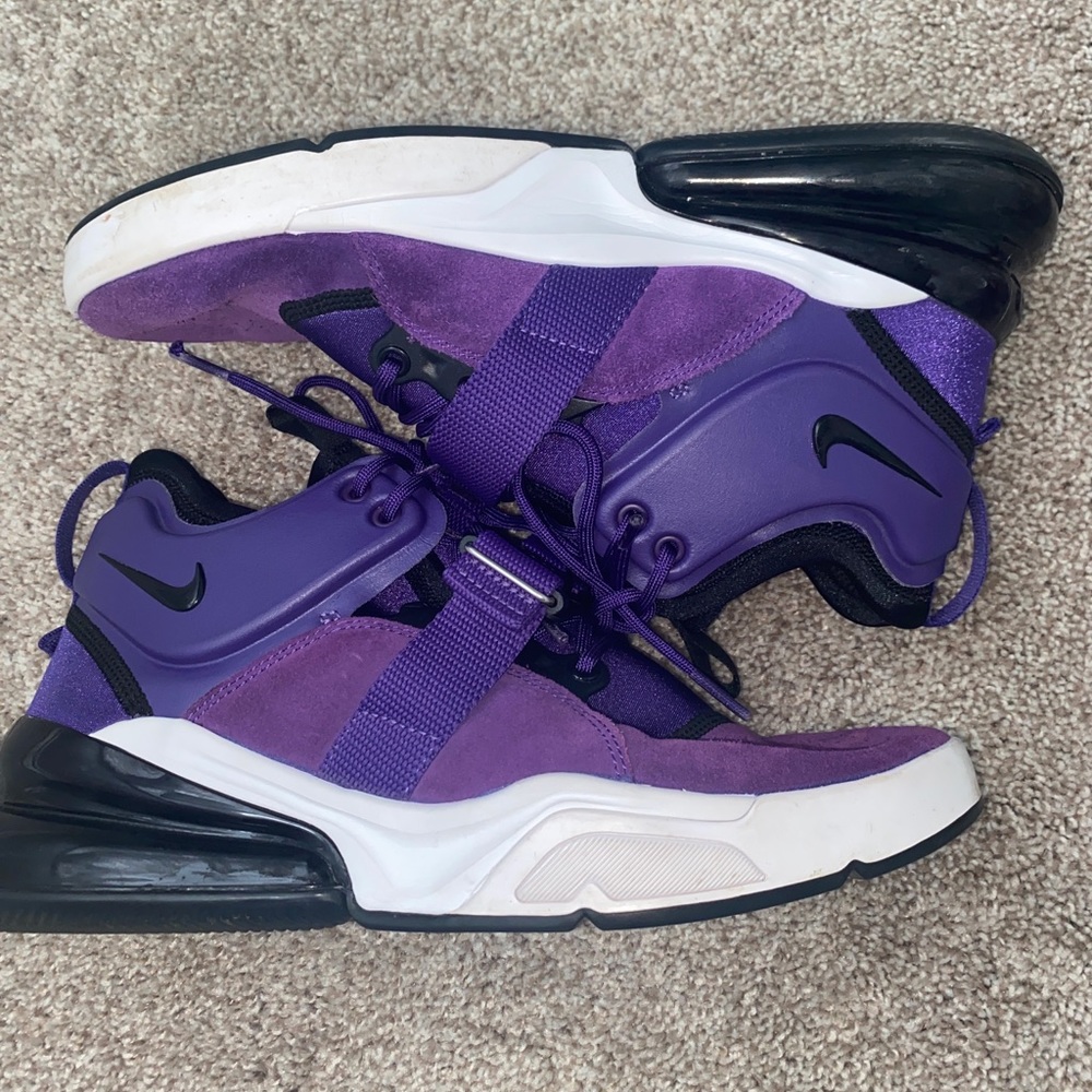 Womens Nike Air Force court purple 270